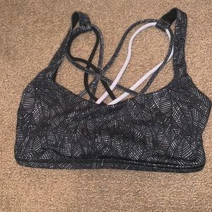 Lululemon Free to Be Bra. Green printed Bra. Size 4